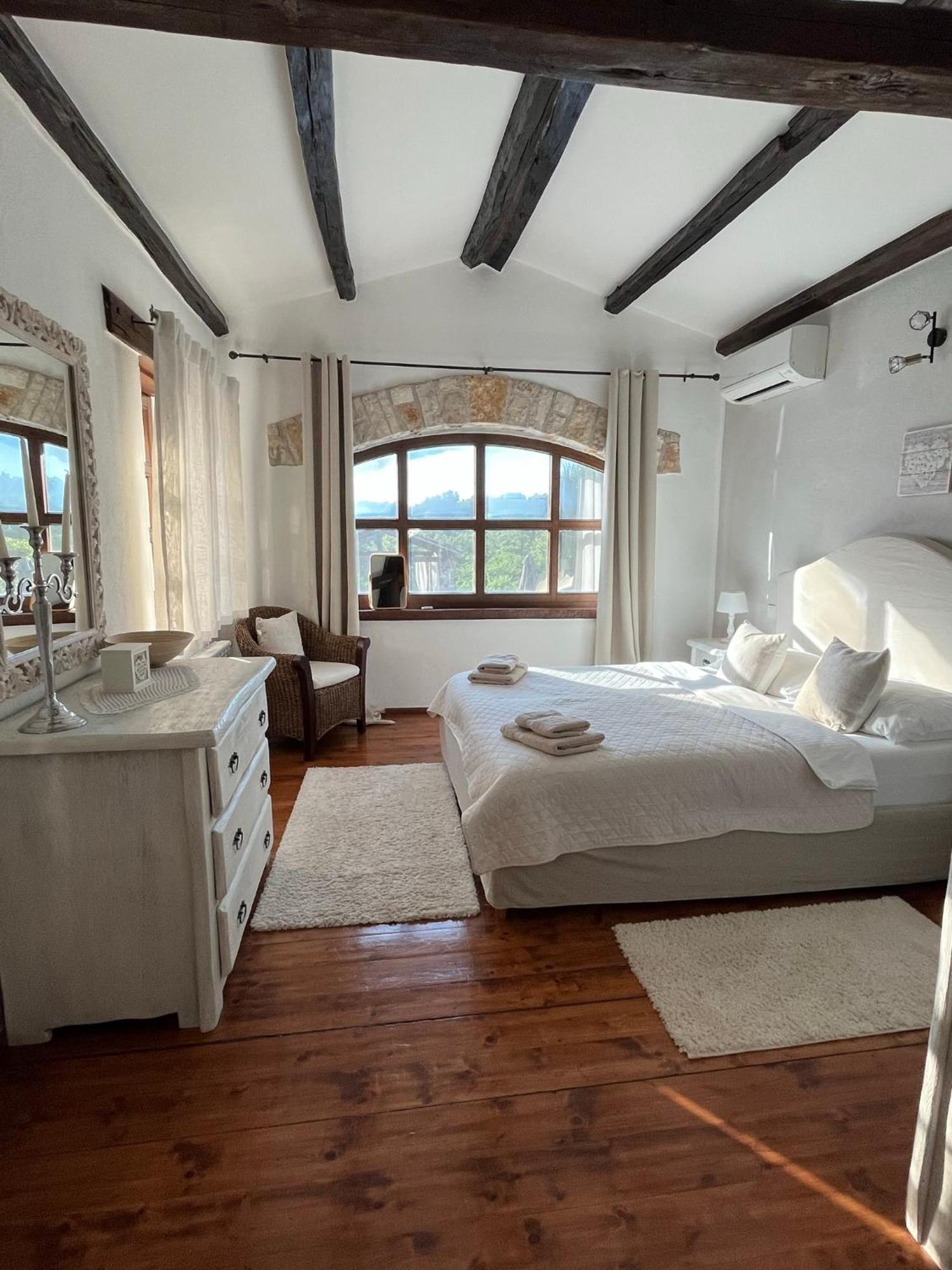 Villa Isabella - Ruheoase Poreč Buitenkant foto