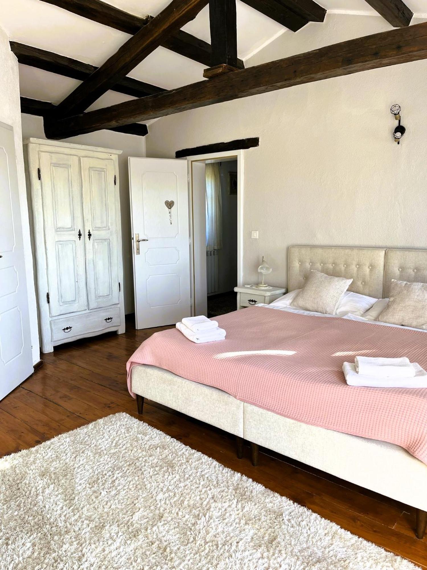 Villa Isabella - Ruheoase Poreč Buitenkant foto